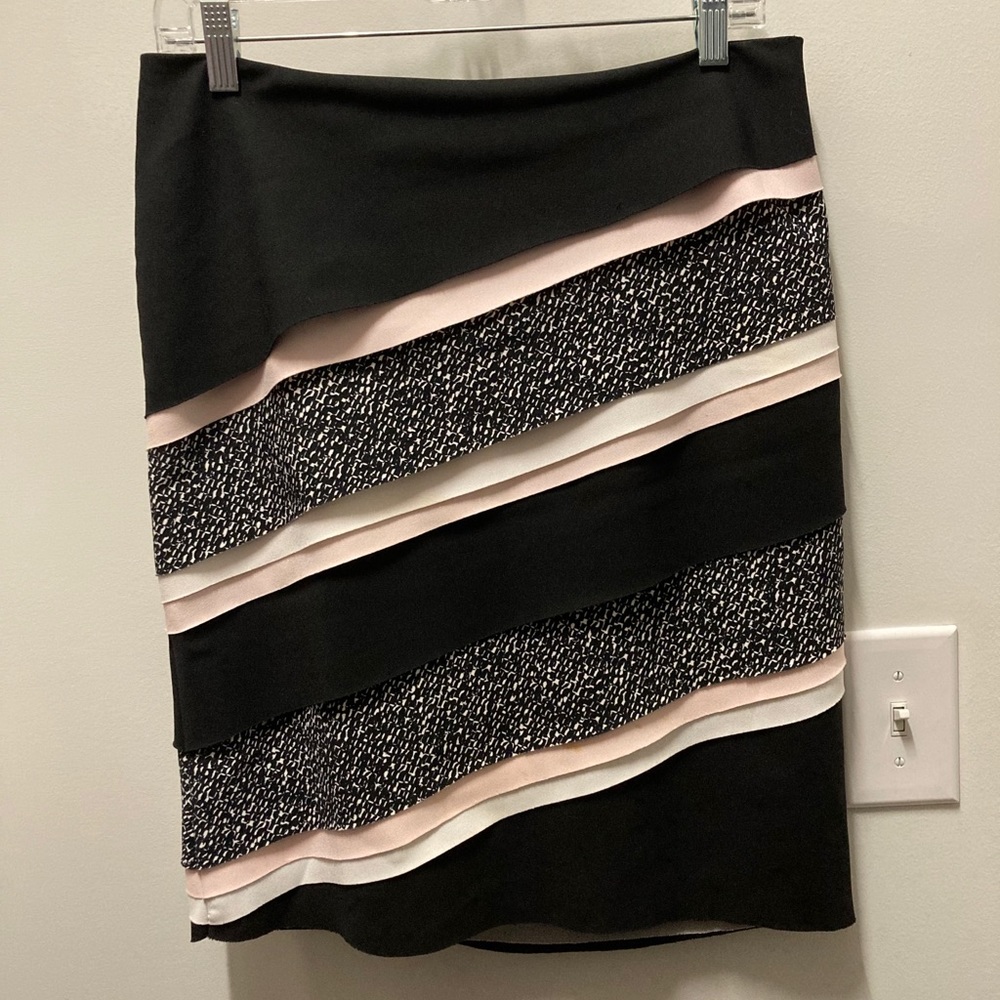 White House Black Market Skirt